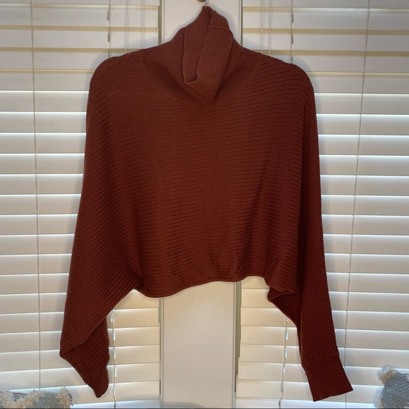 Aritzia - ‘Naomi’ sweater - Picture 3 of 4